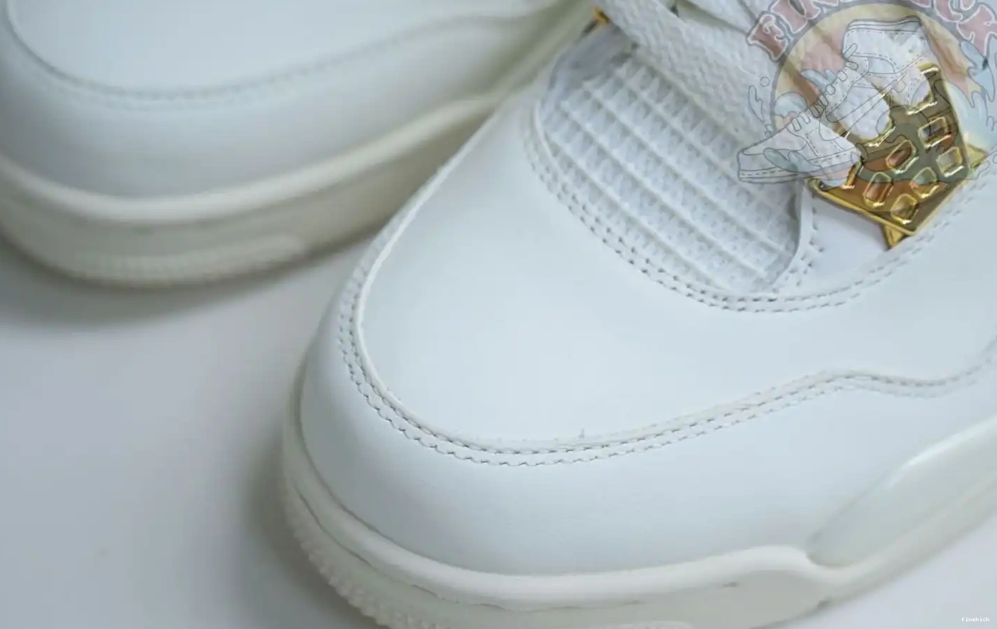 4 Air Jordan 0523